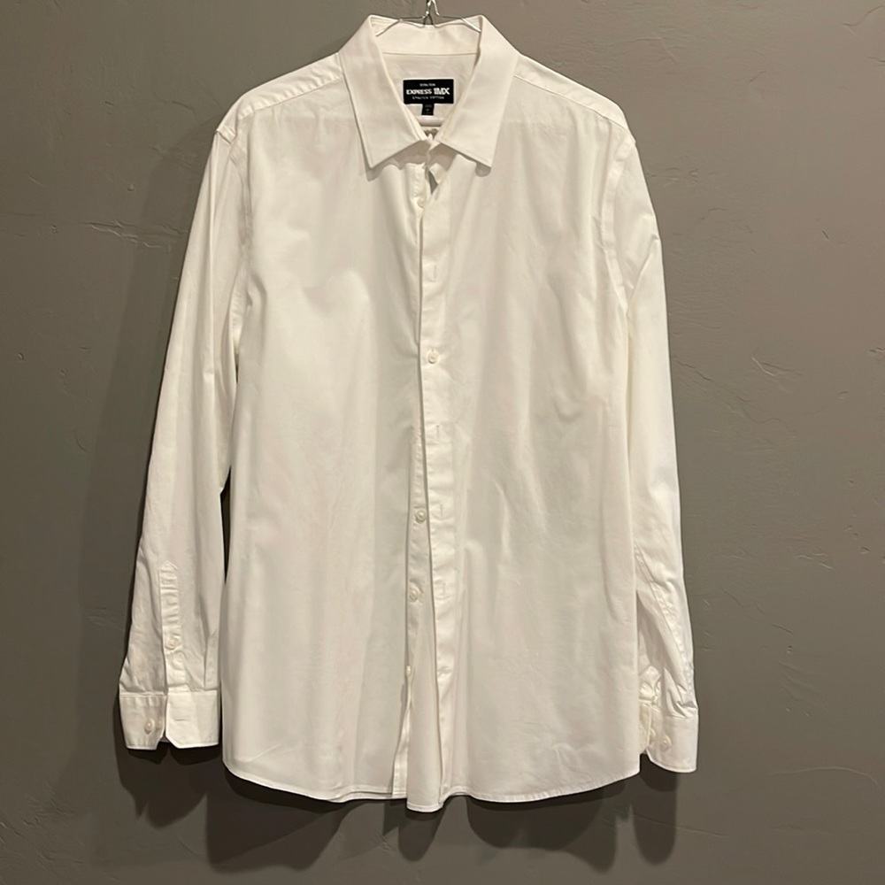 Like new white button up shirt